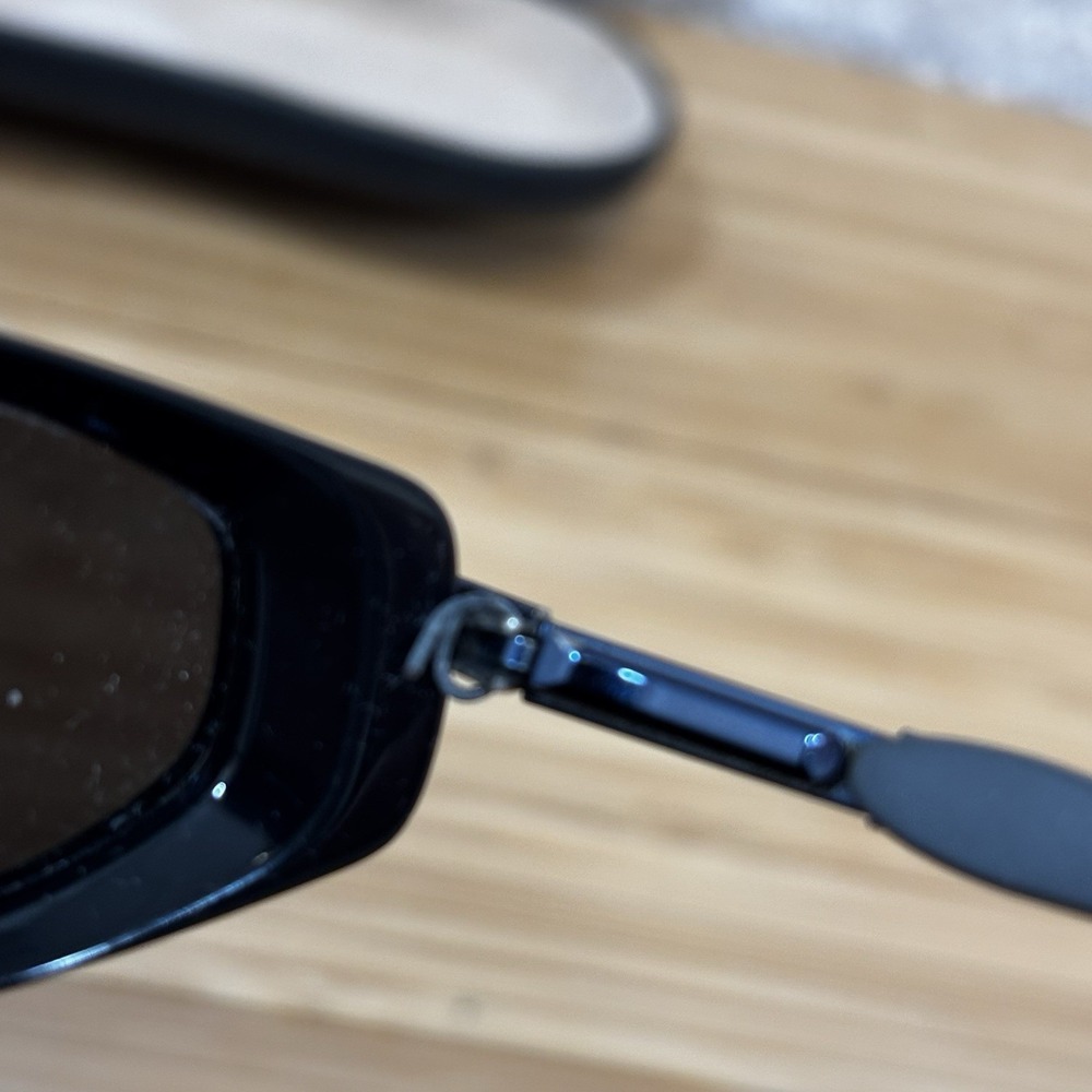 Maui Jim MJ-124-02 Sunglasses Frames Gunmetal Blue On Black Oval Need Repair - Picture 12 of 12